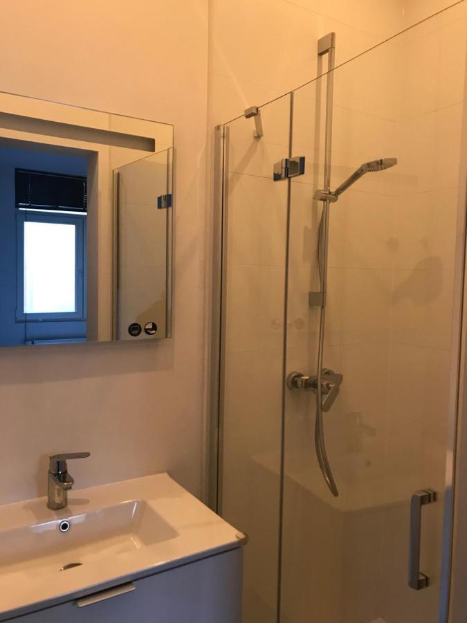 New Apartment In Brussels House Bagian luar foto